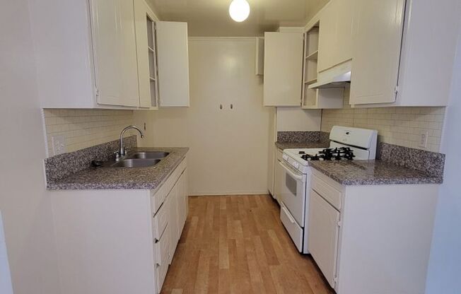 436 Raymond Ave.