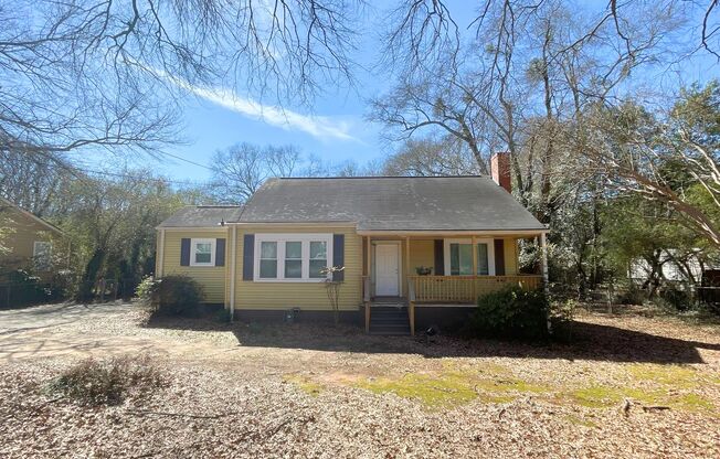 CHARMING COTTAGE IN NORMALTOWN AVAILABLE AUGUST 2025!