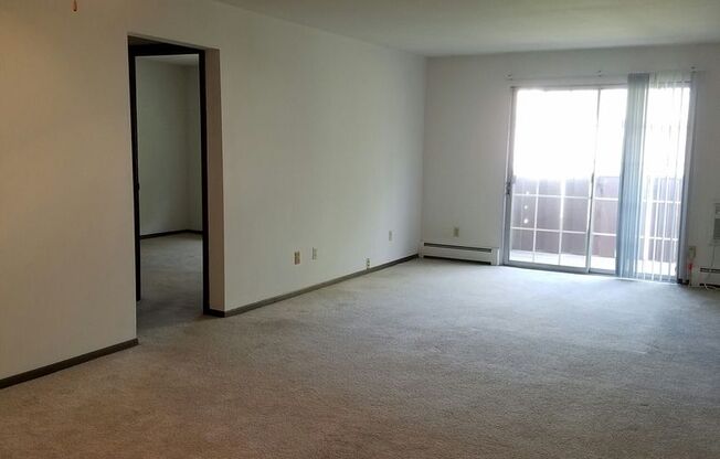 1 bed, 1 bath, 720 sqft, $994, Unit D301