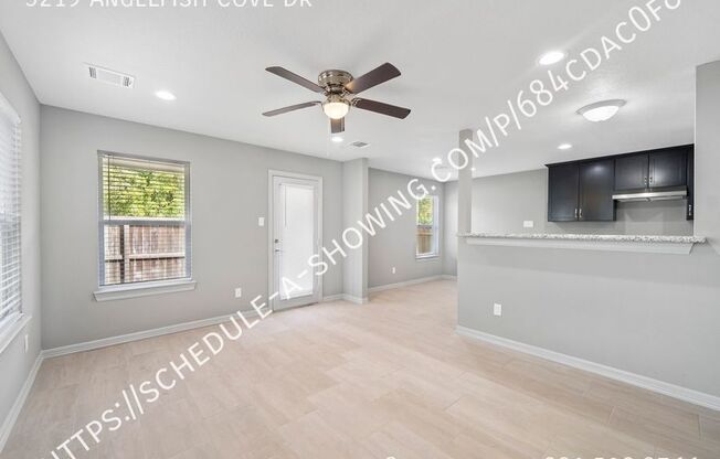 3219 ANGELFISH CV DR