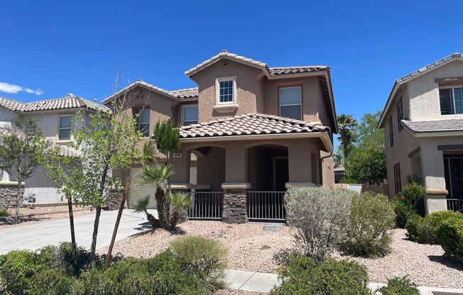 Beautiful 2 Story Home 5 Bed  in Garden Glen Summerlin with Pool