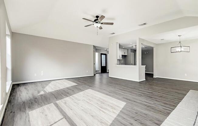 112 MDW BND ST