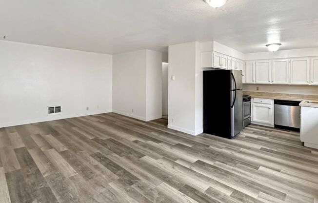 2 Bedroom Condo For Rent