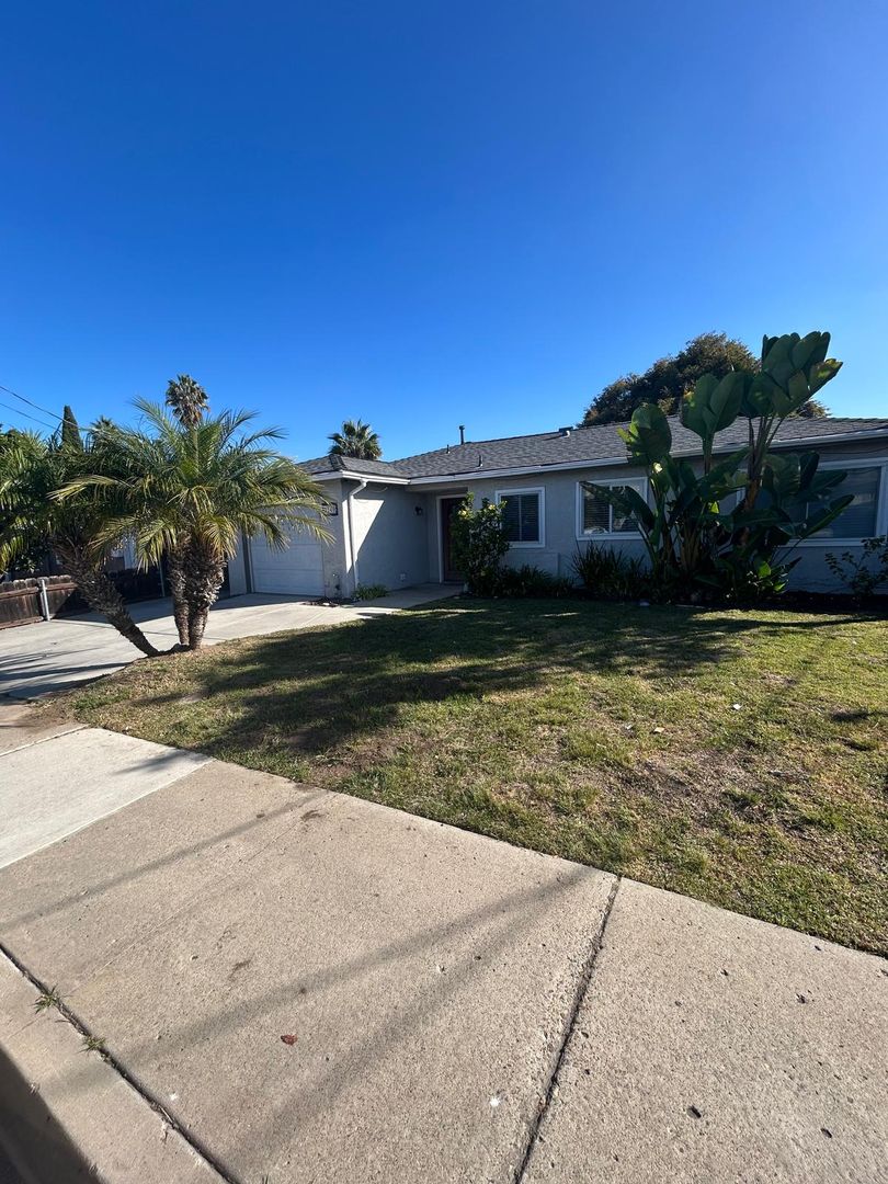 Beautiful Remodeled 3 Bedroom 2 Bath Home, Walking Distance of SDSU, Available Now $4,695
