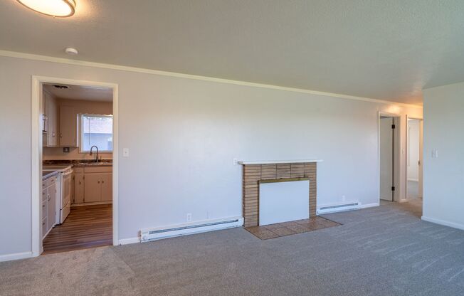 1032 W Cascade Ave