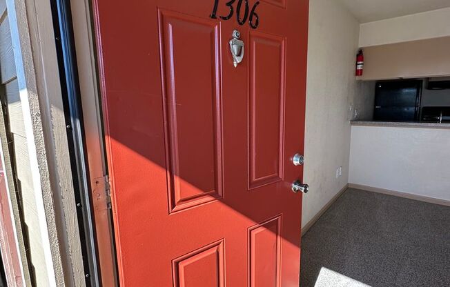 1 bed, 1 bath, 612 sqft, $880, Unit 1306