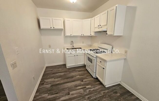 6673 Hammond Ave.