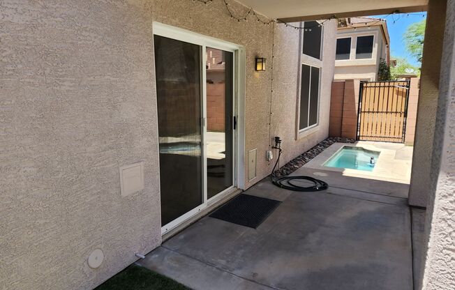 2 beds, 2.5 baths, $2,450, Unit Unit 1105