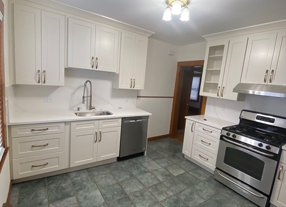 1514 1516 CTR ST