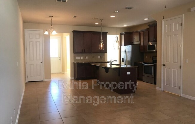 3 beds, 2.5 baths, 1,720 sqft, $2,725