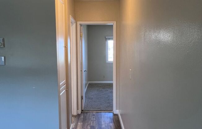 2 beds, 2 baths, 850 sqft, $2,795, Unit 213
