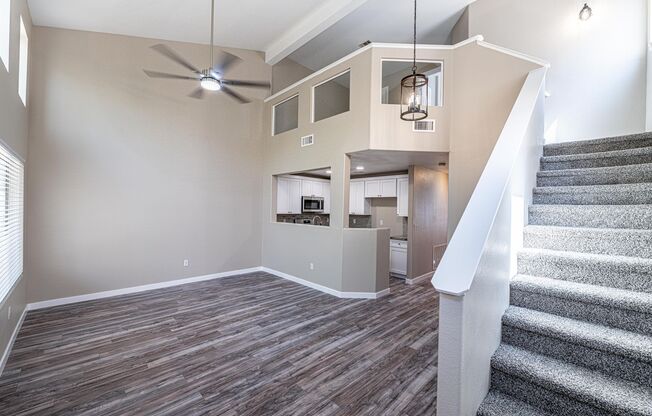 Upgraded Remodeled 2 Bedroom Townhome