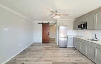 1 bed, 1 bath, 650 sqft, $1,200, Unit #17