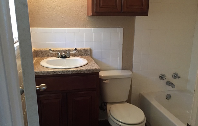 1 bed, 1 bath, $585, Unit 4729