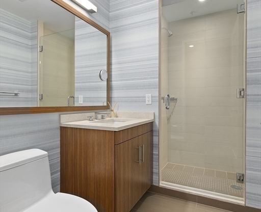 3 beds, 2 baths, 1,710 sqft, $12,000, Unit 1002