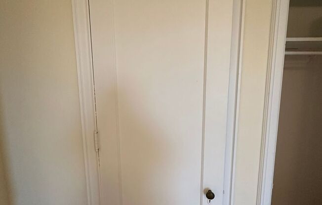 1 bed, 1 bath, 617 sqft, $1,850, Unit Wellington 902