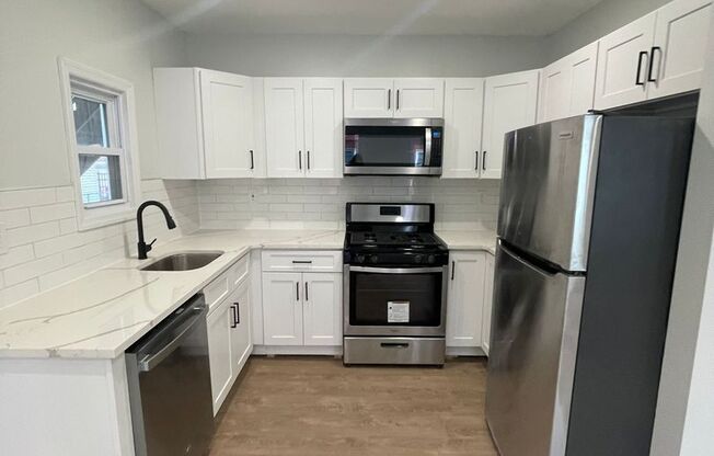 42 E 19th Street