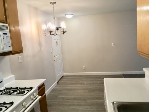 1 bed, 1 bath, 648 sqft, $2,100