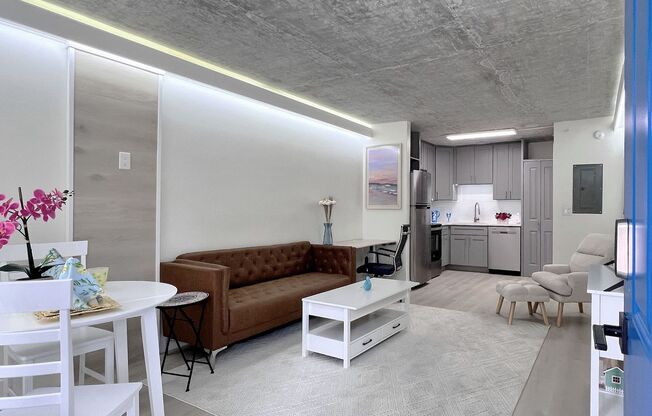 1 bed, 1 bath, 504 sqft, $1,350, Unit 265