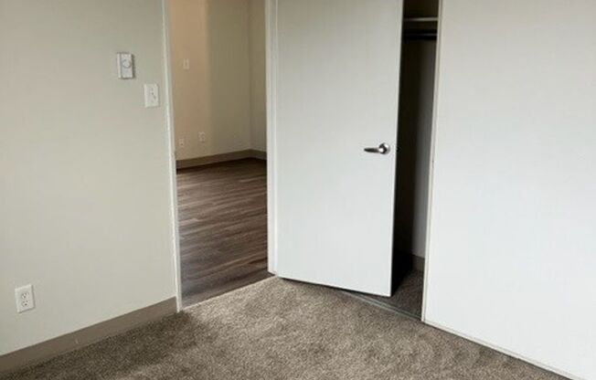 1 bed, 1 bath, 642 sqft, $1,225, Unit 118