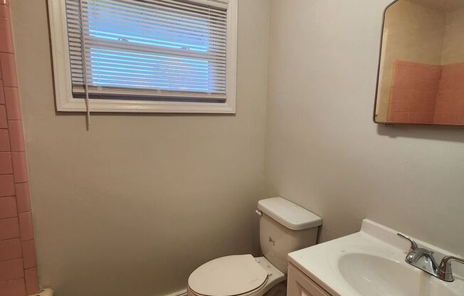 3 beds, 2 baths, $2,000