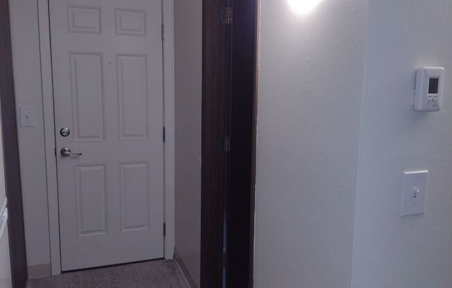 Studio, 1 bath, 212 sqft, $785, Unit 143505