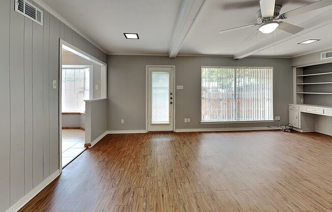 4308 HARVEST HL RD