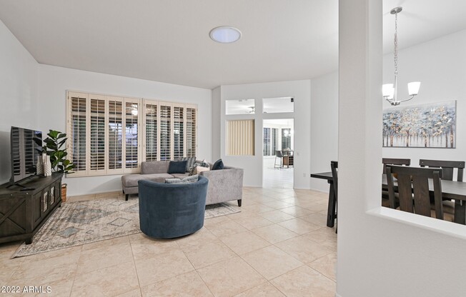 14508 W CORRAL DR W