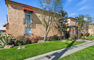 16229 WOODRUFF AVE