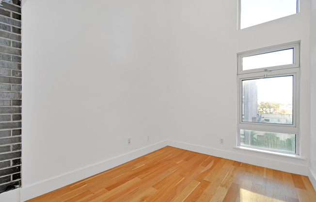 2 beds, 2 baths, $4,500, Unit 3B