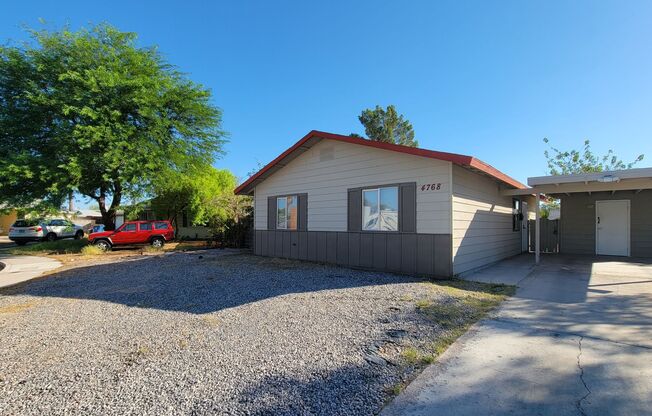 Cute 3 bedroom 1 bathroom home on a large lot