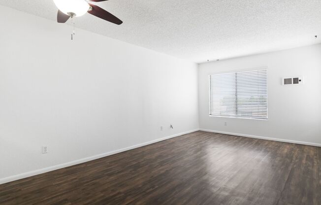 Villa Temecula Apartments