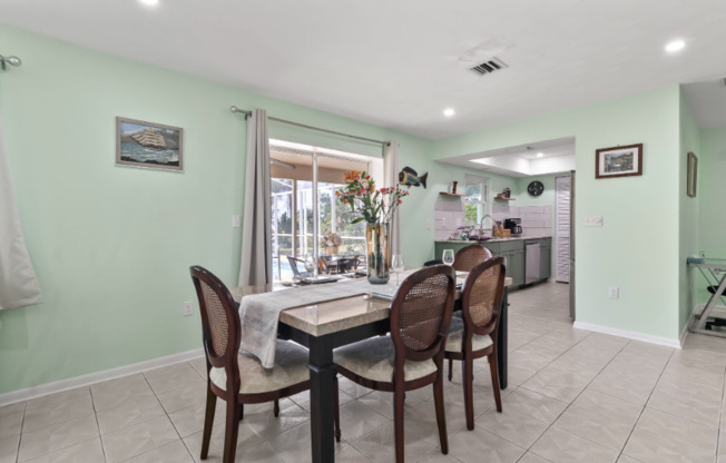 3357 CONWAY BLVD
