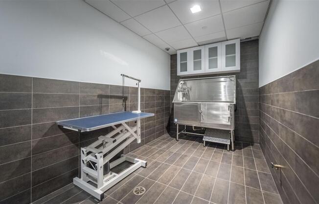 Studio, 1 bath, 560 sqft, $4,183, Unit 9L