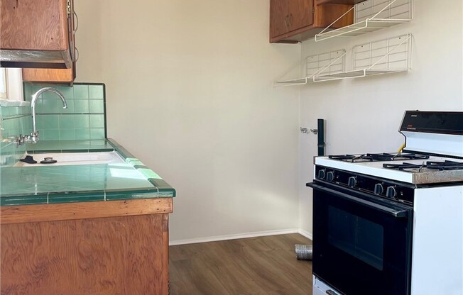 1 bed, 1 bath, 600 sqft, $1,750