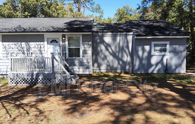 821 STANWICK RD