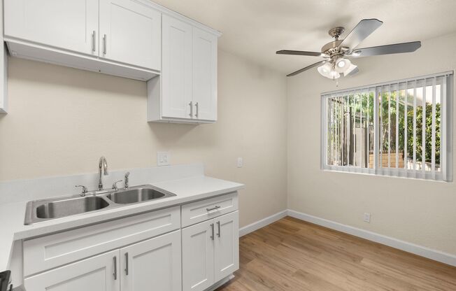 1 bed, 1 bath, 750 sqft, $1,750, Unit 24
