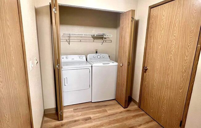 1 bed, 1 bath, 535 sqft, $1,350, Unit 1-105