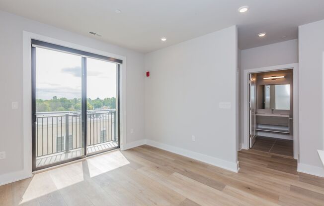 2 beds, 2 baths, 897 sqft, $3,983, Unit Apt # 410