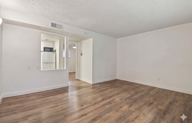 1 bed, 1 bath, 450 sqft, $1,135, Unit 65