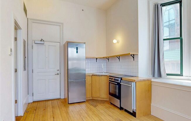 ****Providence/Downcity – Beautiful Updated Condo at The Weybosset Condominiums at PPAC Square - $1,795****