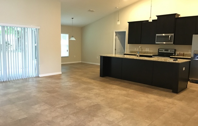 MOVE IN SPECIAL-Beautiful Energy Efficient 3/2 Home in St. Cloud