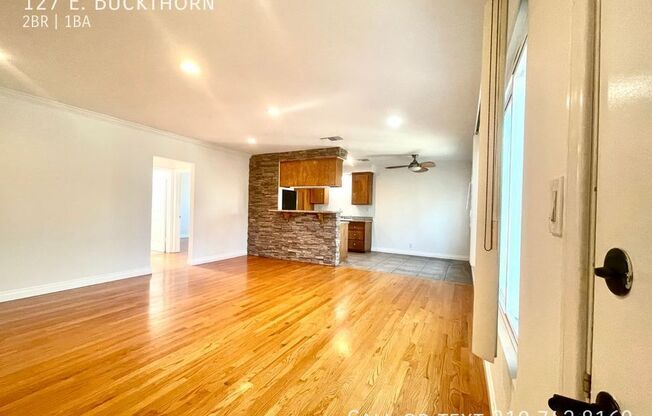 127 E BUCKTHORN