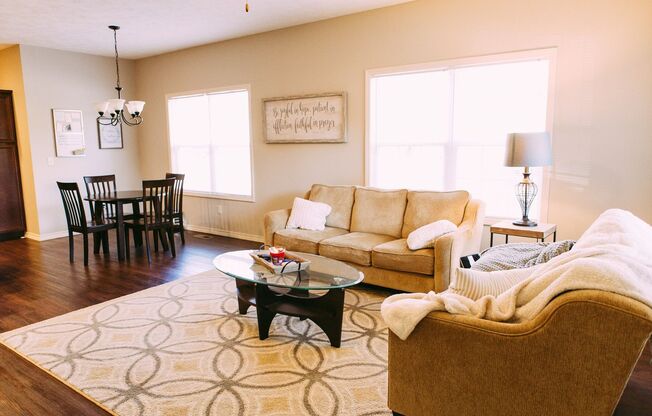 3 bed 3 bath house house Central Springfield