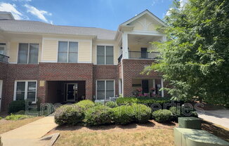 800 W SAVANNAH RDG RD