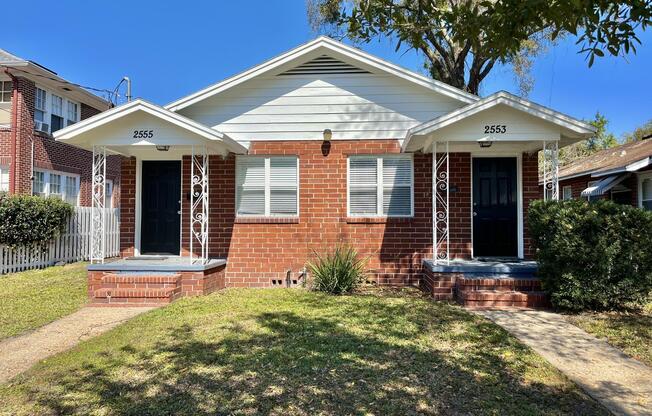 2555 MYRA ST