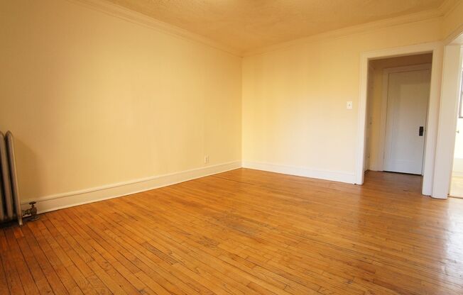 1 bed, 1 bath, 622 sqft, $1,995, Unit 2334-3A