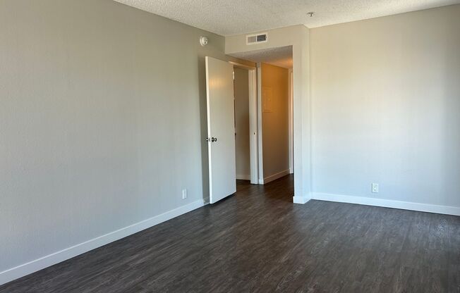 2 beds, 2 baths, 973 sqft, $3,260, Unit 437