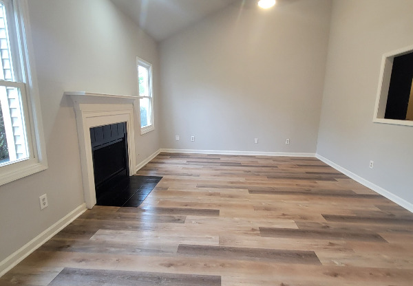 2292 WELLINGTON CIR