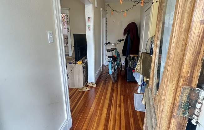 14 INDIANA AVE